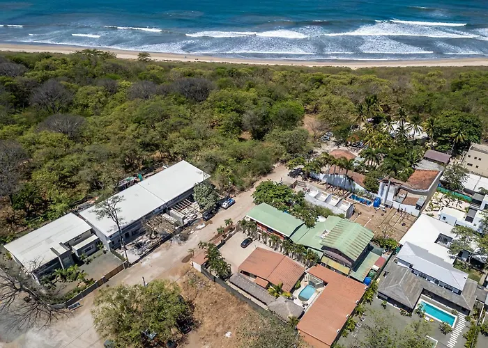 Bp Surf Hotel 5*